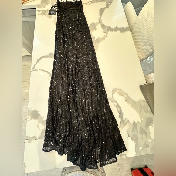 NWT $358 sold as is Leena for Mac Douggal STRETCH SEQUIN LACE UP back size 2 - Picture 8 of 12